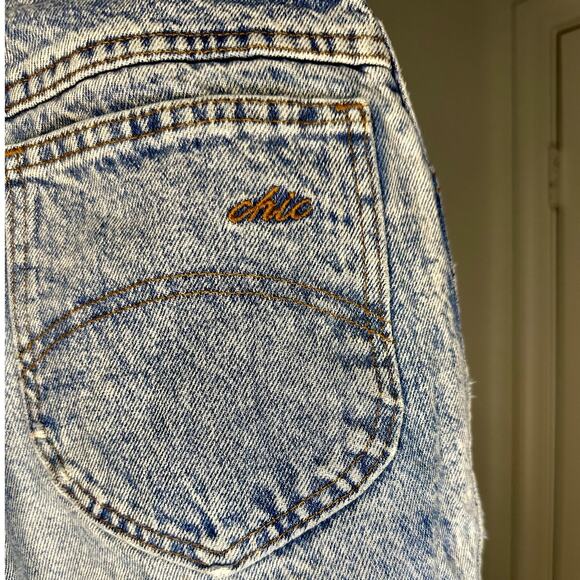 Chic Vintage High Rise Acid Wash Jeans Made in the USA - Picture 3 of 7